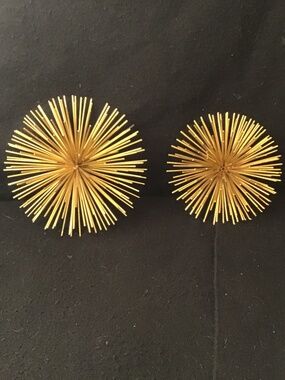 MCM Solid Metal Set 2 Gold Finish Spiked Sea Orchin 3D Wall & Tabletop Decor.